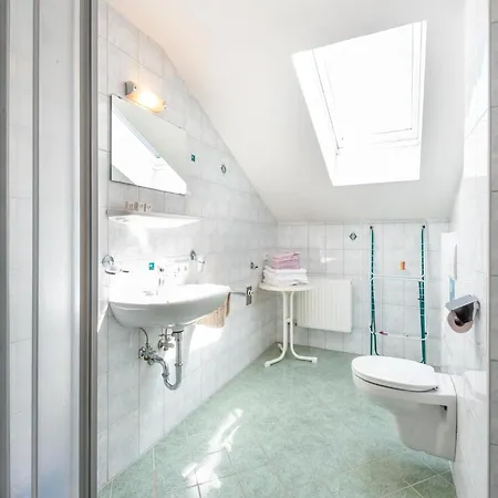 Apartment In Tyrol Near Ski Lift, Cleaning Included