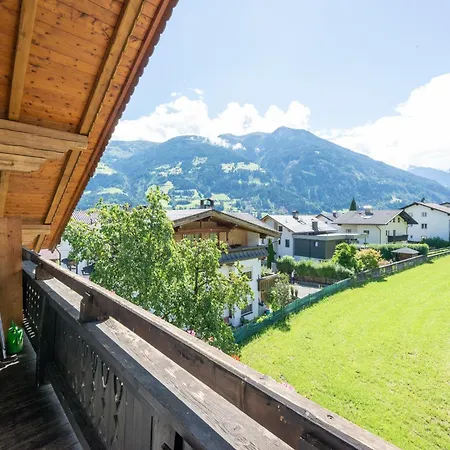 Apartment In Tyrol Near Ski Lift, Cleaning Included